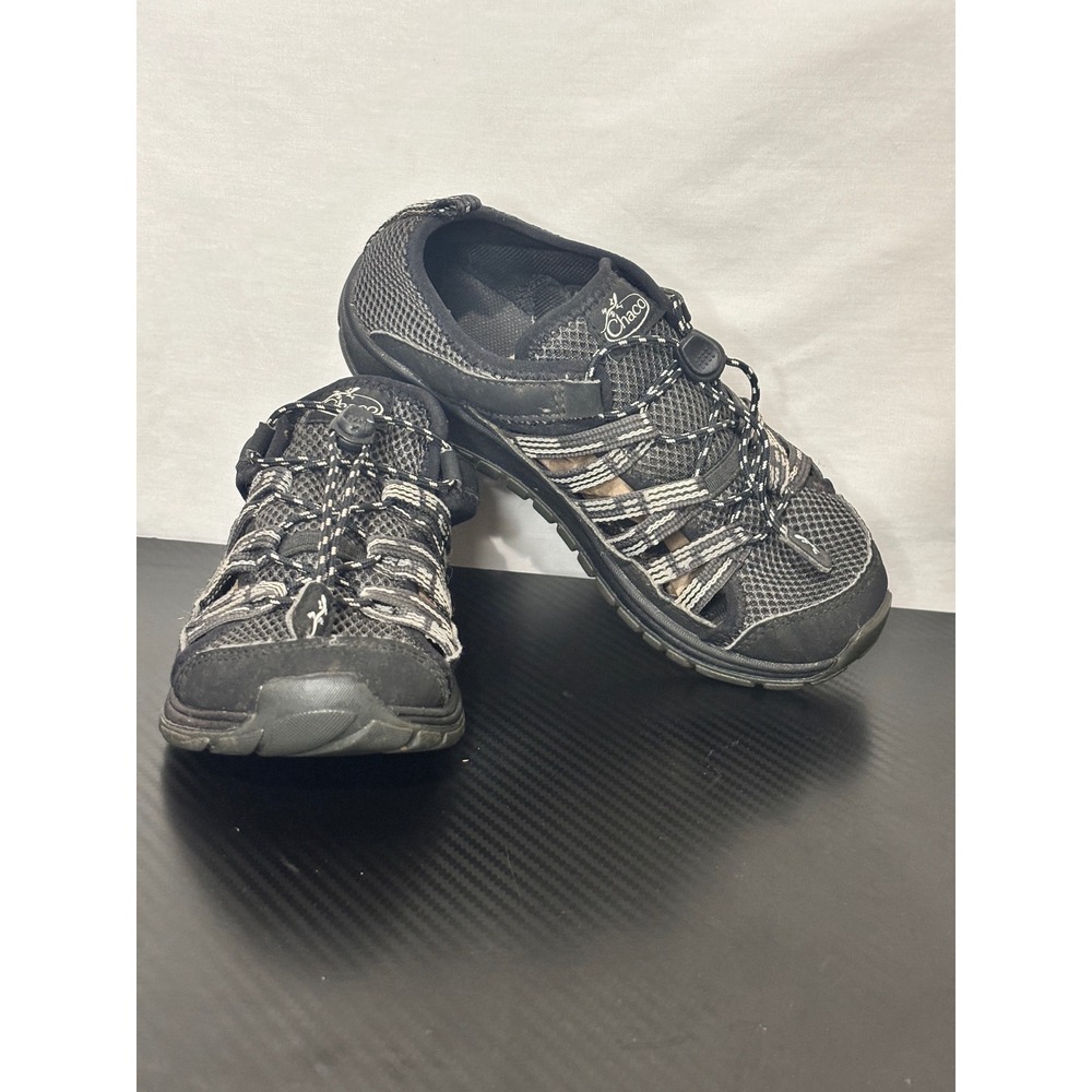Chaco Outcross Kids Junior Water Shoes Black Grey Mesh Bungee Size 2 Hiking